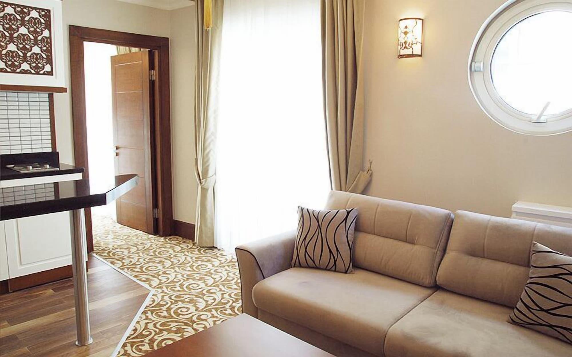 Sisli Luxury K Suites Hotel Estambul Exterior foto